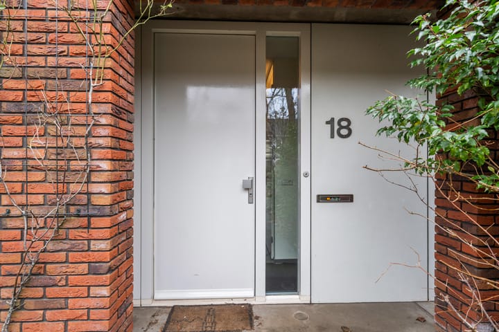 Foto 5 van Constant Erzeijstraat 18