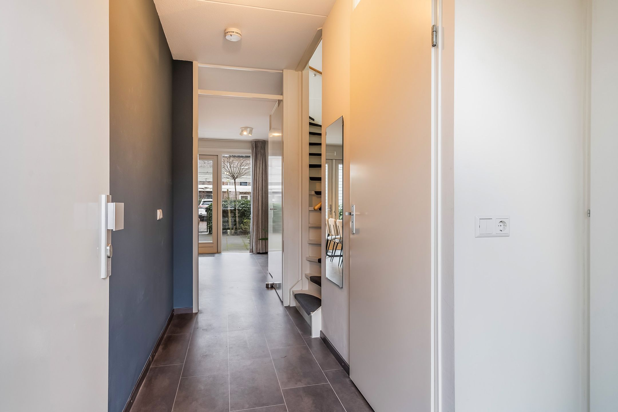 Foto 6 van Constant Erzeijstraat 18