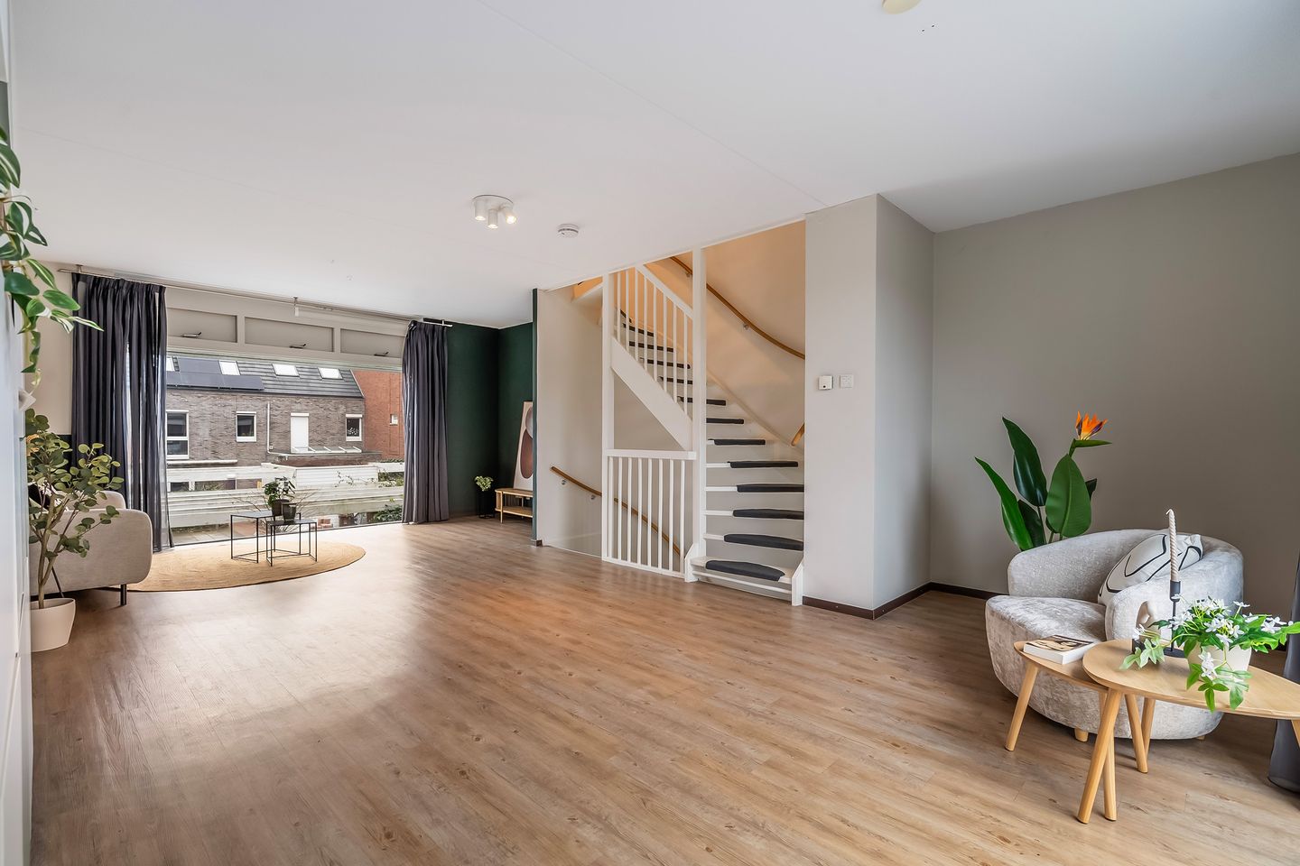 Foto 25 van Constant Erzeijstraat 18