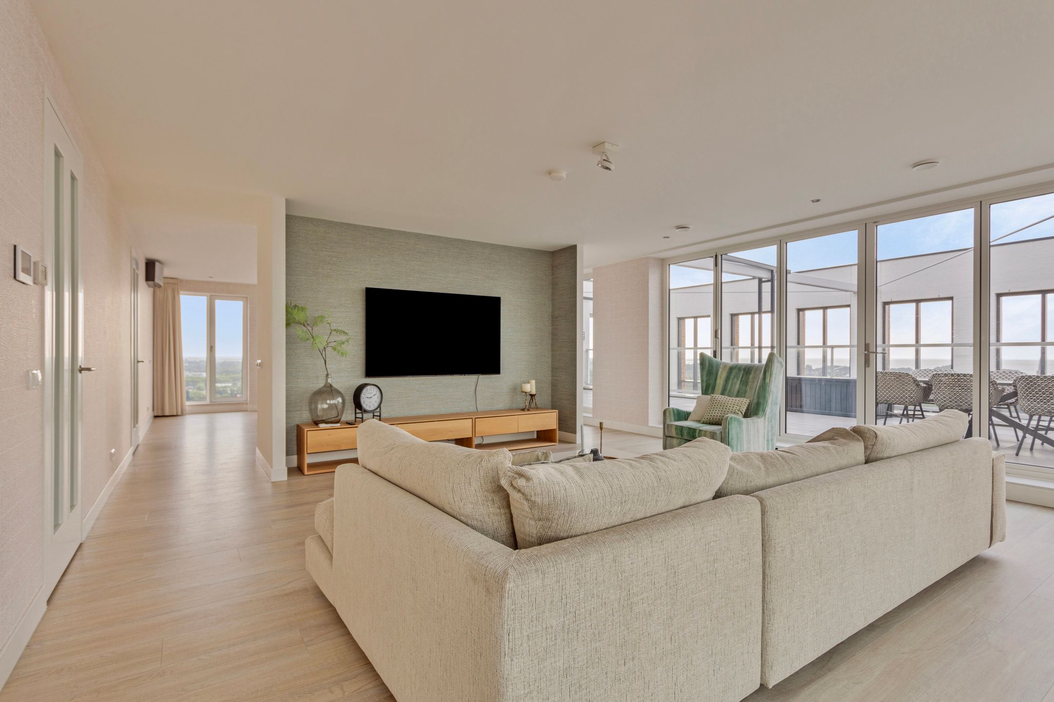 Foto 15 van Leemhorststraat 122-A