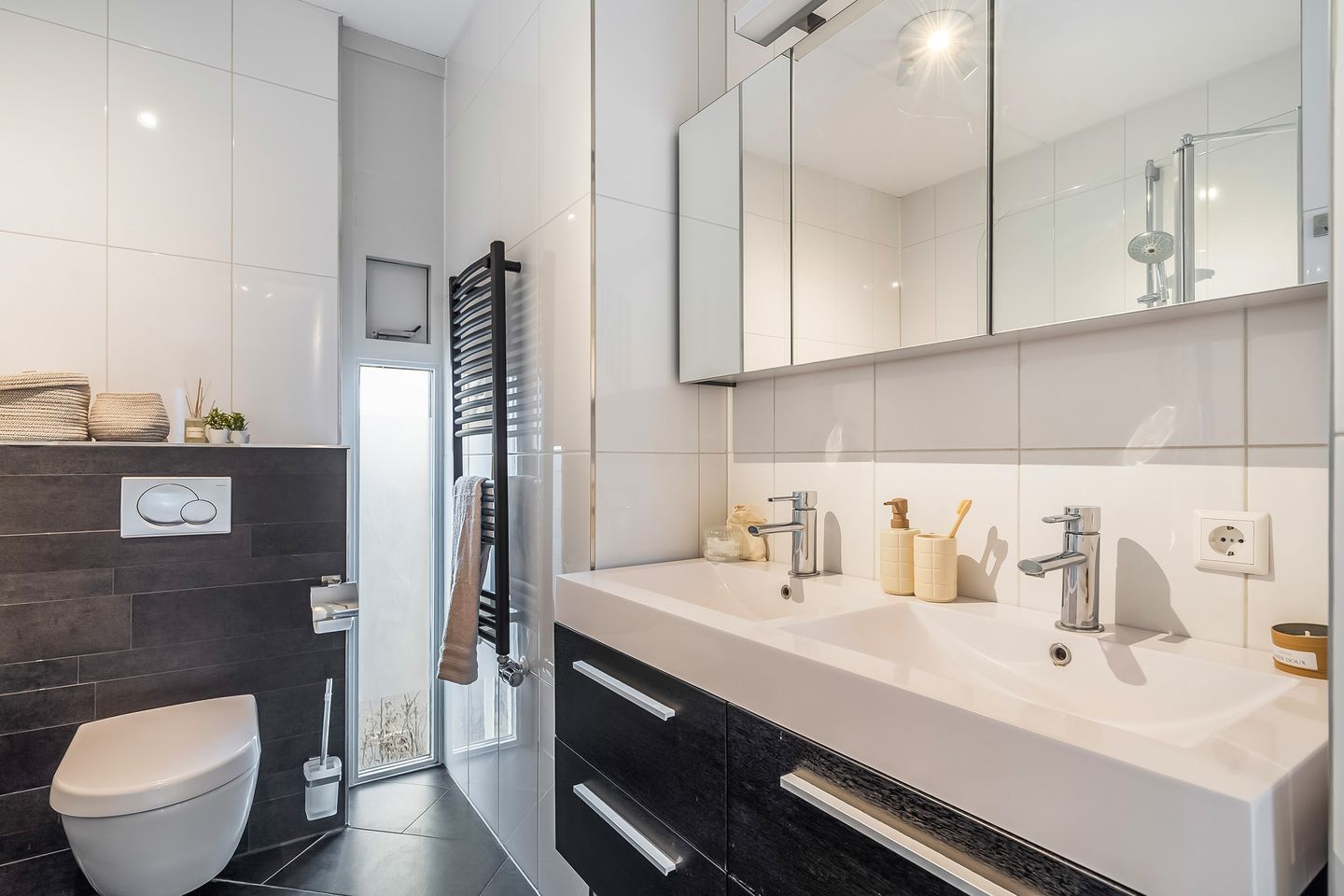 Foto 40 van Constant Erzeijstraat 18