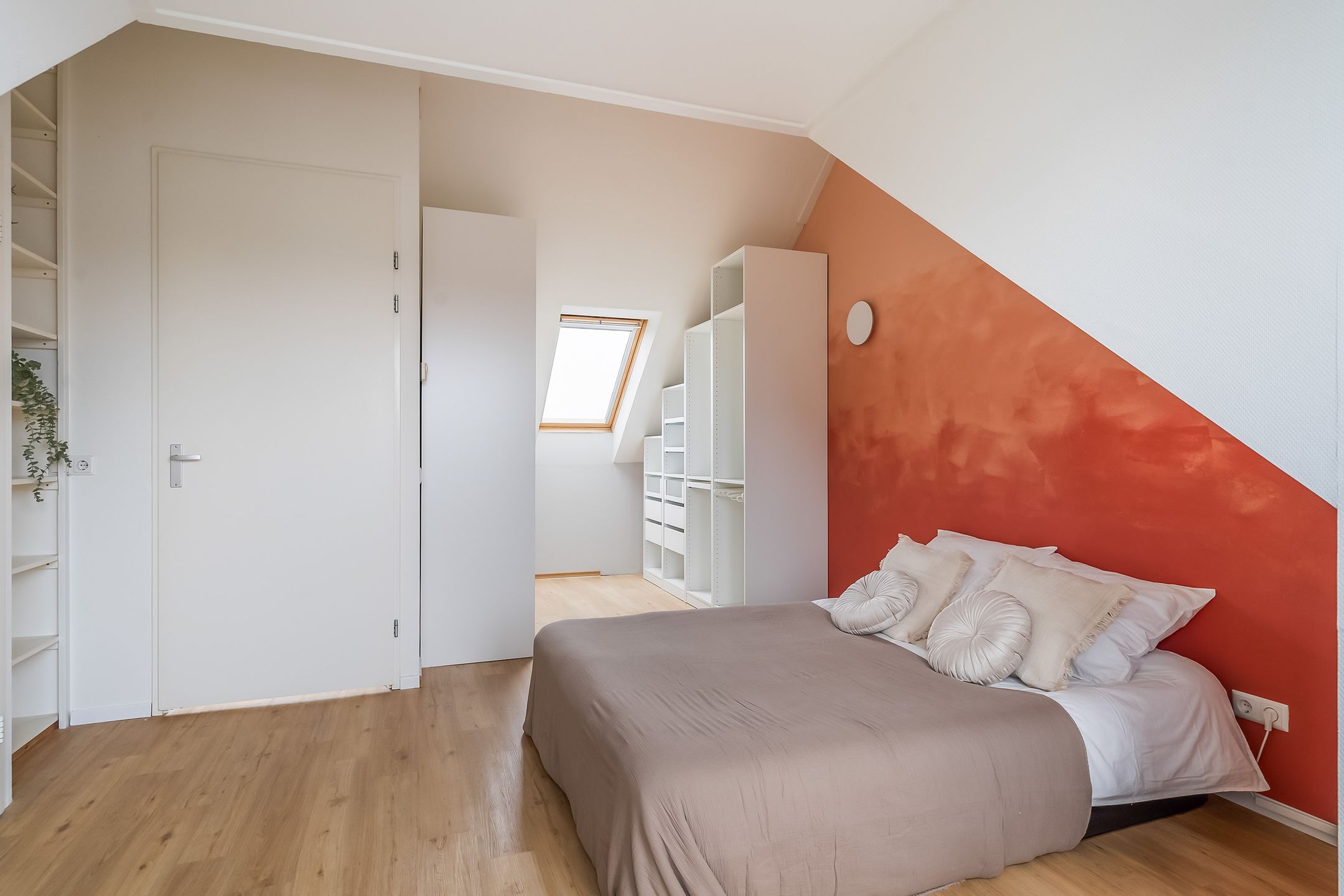 Foto 48 van Constant Erzeijstraat 18