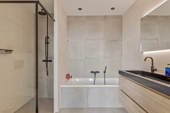 Foto 32 van Leemhorststraat 122-A