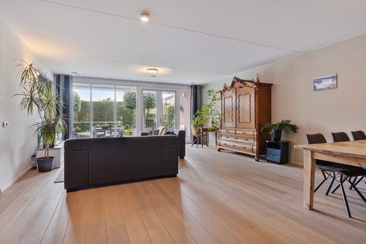 Foto 16 van Evertsenstraat 5-07