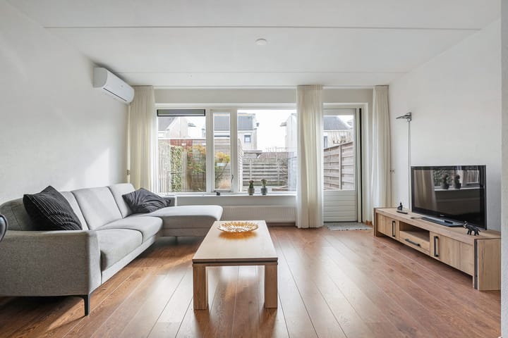 Foto 17 van Mesdagstraat 13