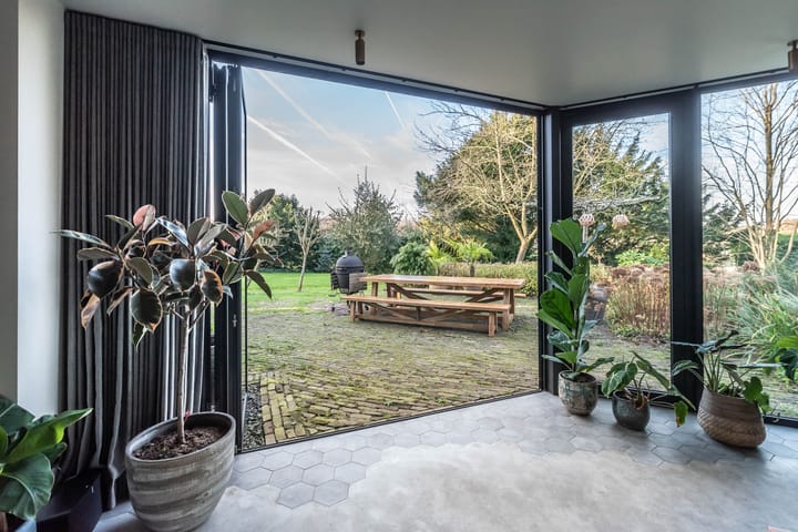 Foto 23 van Donkerelaan 2