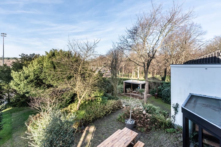 Foto 42 van Donkerelaan 2