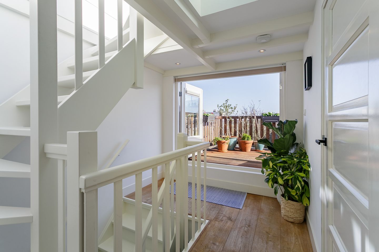 Foto 25 van Van Hallstraat 91-3