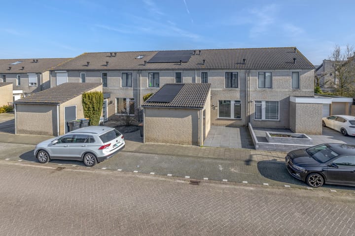 Foto 1 van Mantingestraat 3