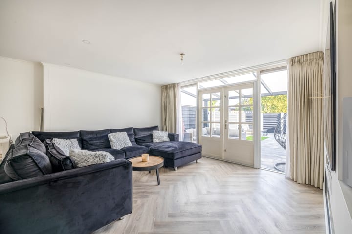 Foto 10 van Mantingestraat 3