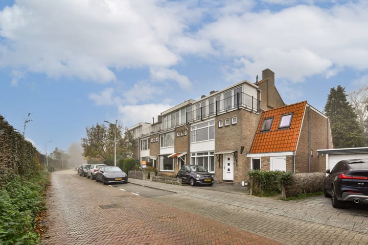 Foto 2 van Mr. F.A. van Hallweg 25