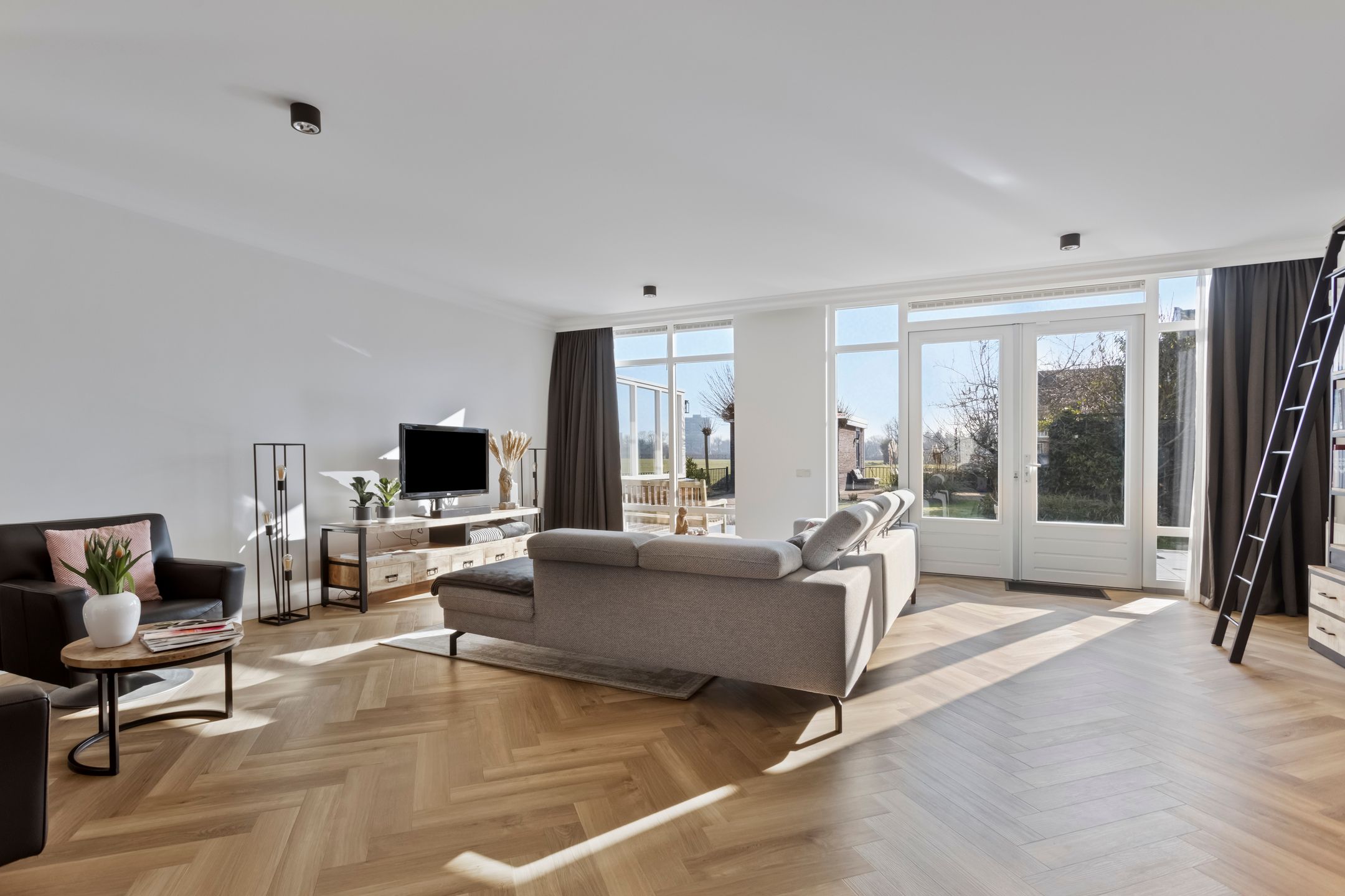 Foto 15 van Purmerenderweg 114-A