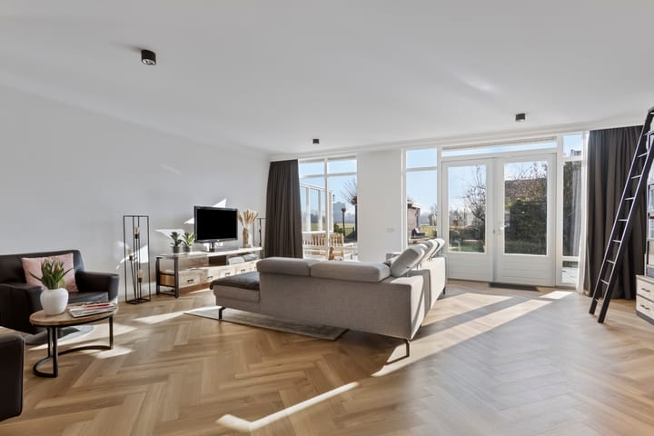 Foto 15 van Purmerenderweg 114-A