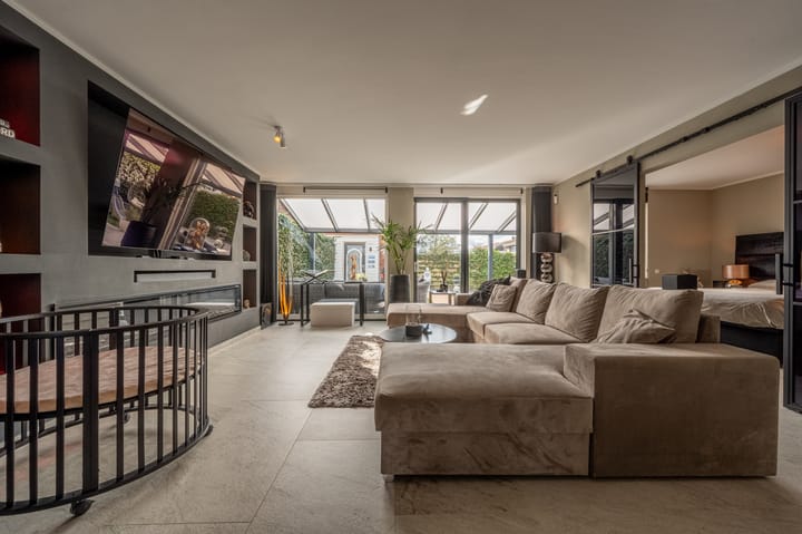 Foto 3 van Regenboog 216