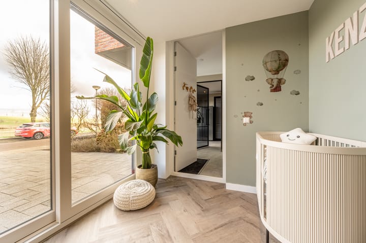 Foto 12 van Regenboog 216