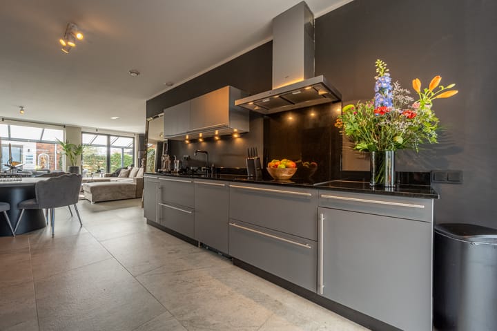 Foto 17 van Regenboog 216