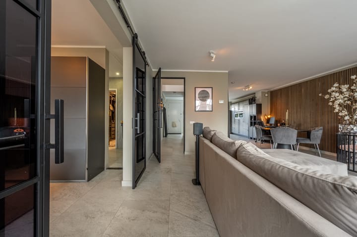 Foto 25 van Regenboog 216