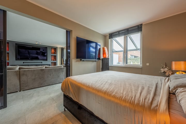 Foto 28 van Regenboog 216