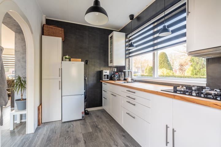 Foto 24 van Meeuwenstraat 1-A