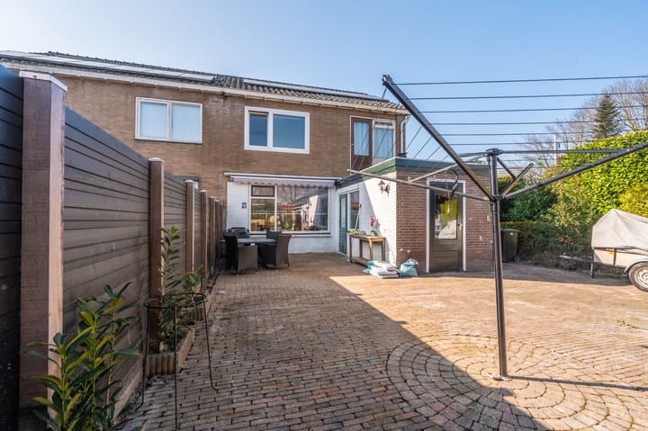 Foto 32 van Meeuwenstraat 1-A