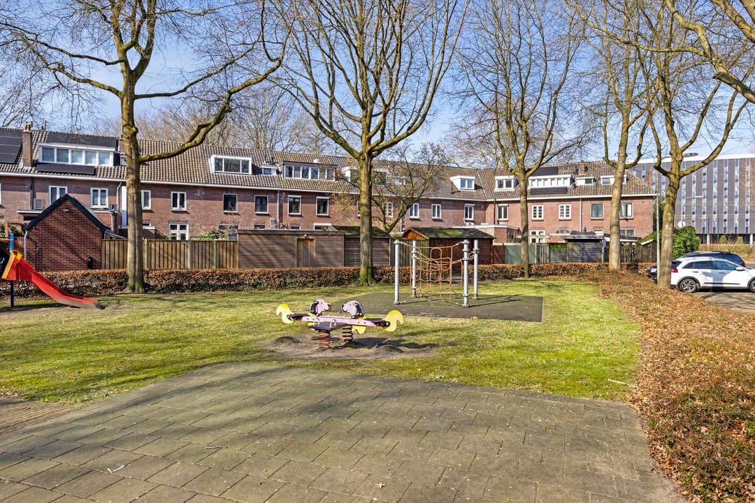 Foto 28 van Zonnebloemstraat 37