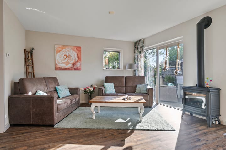 Foto 4 van Mercurius 8