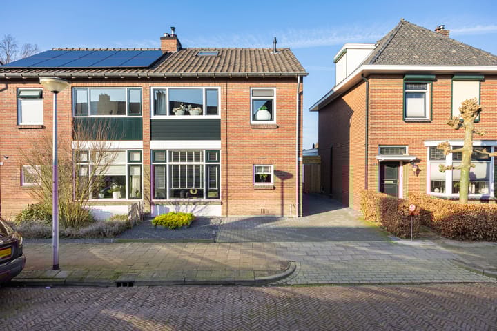 Photo 6 of Lijsterweg 31