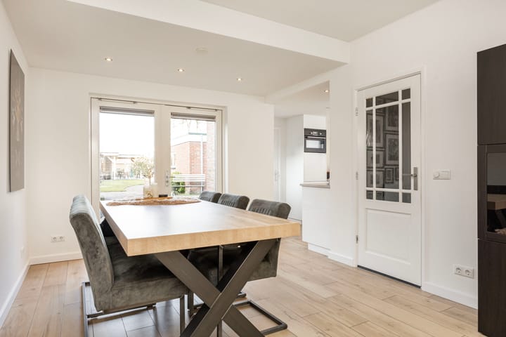 Photo 15 of Lijsterweg 31