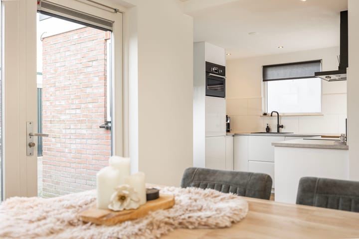 Photo 16 of Lijsterweg 31