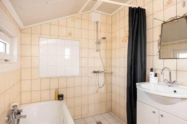 Photo 24 of Lijsterweg 31