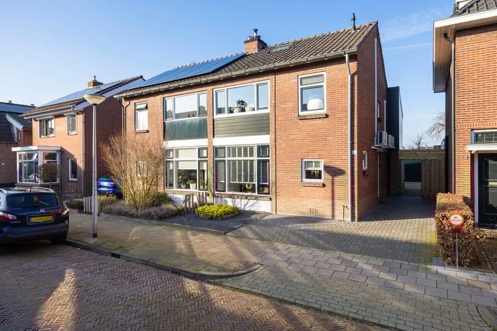 Photo 44 of Lijsterweg 31