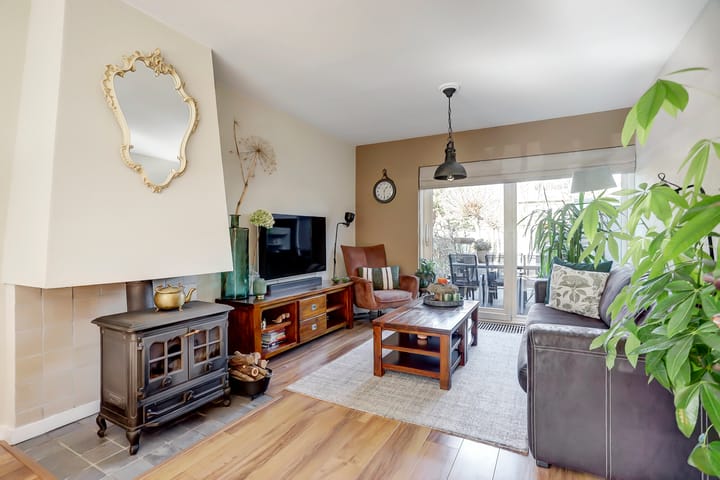 Photo 8 of Mr. Thorbeckestraat 30