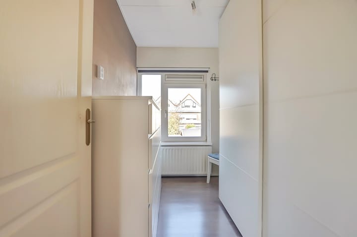 Photo 19 of Mr. Thorbeckestraat 30