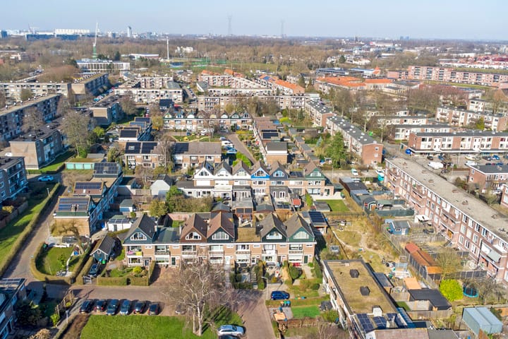 Photo 39 of Mr. Thorbeckestraat 30