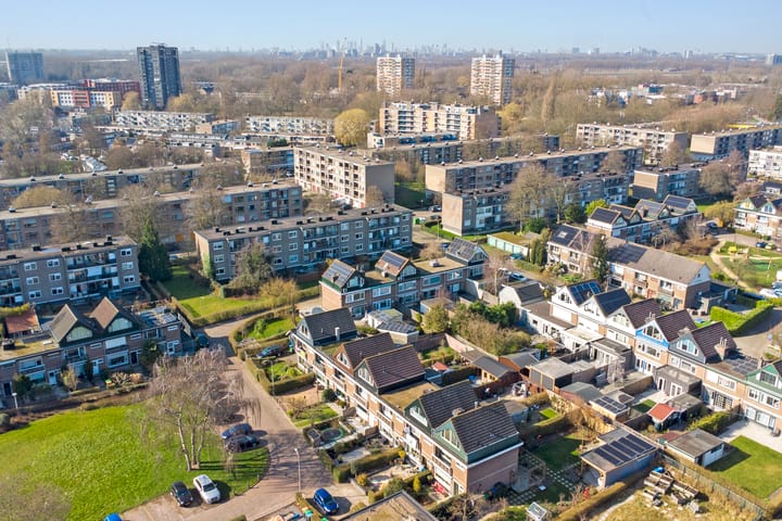 Photo 40 of Mr. Thorbeckestraat 30