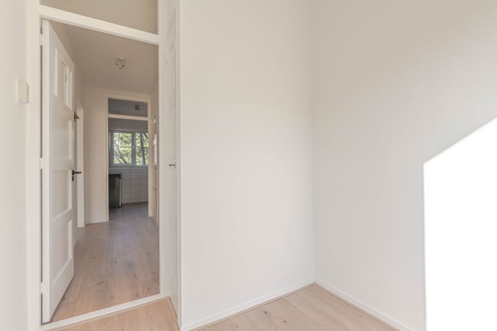 Photo 12 of Madeliefstraat 57-B