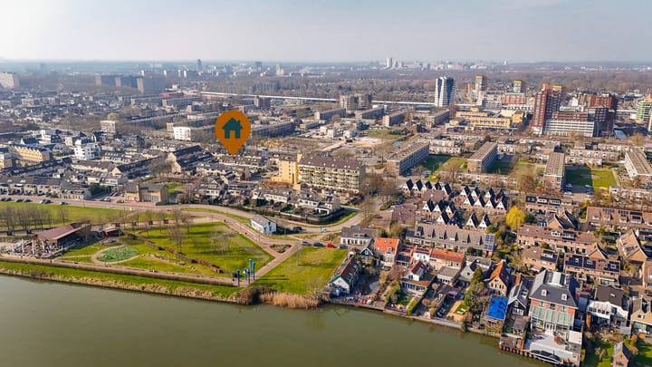 Foto 3 van Arica 110