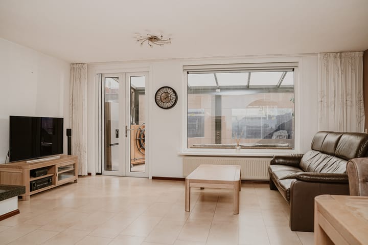 Foto 10 van Arica 110