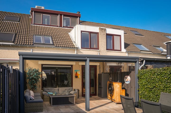 Foto 25 van Arica 110