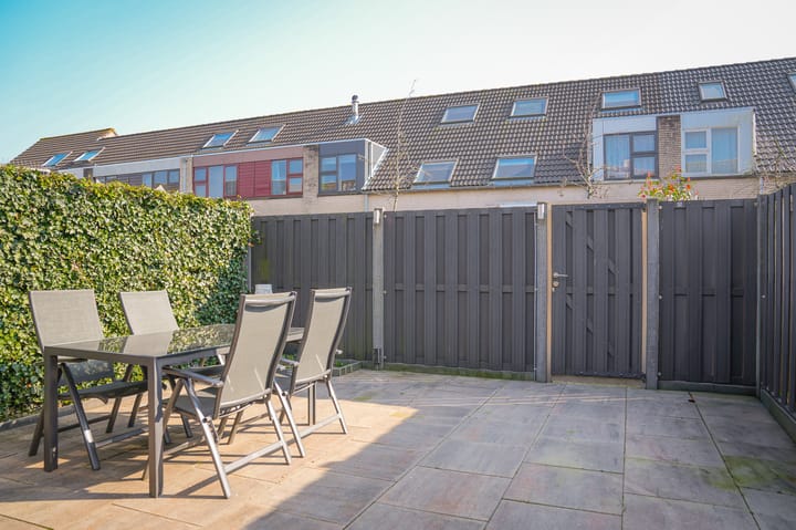 Foto 29 van Arica 110