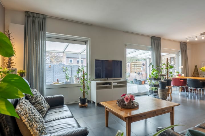 Foto 10 van Drossaertweide 16