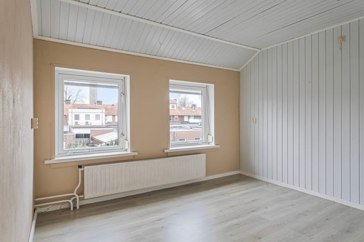 Foto 22 van Marinastraat 13