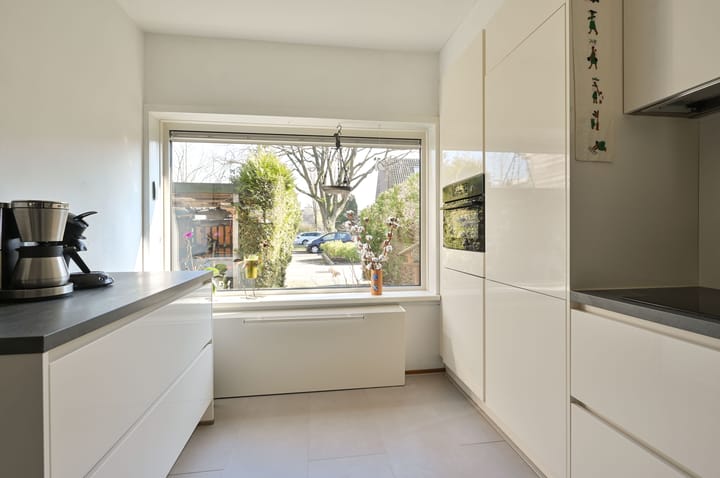 Foto 8 van Van Gelderlaan 32