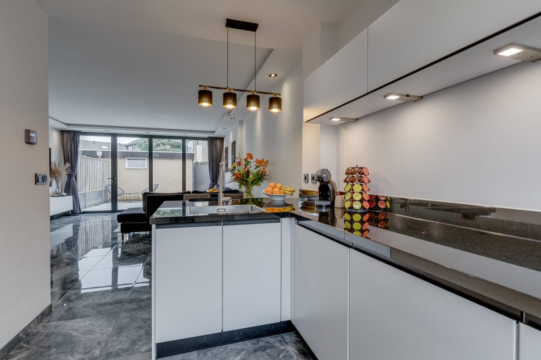 Photo 16 of Bartokstraat 36