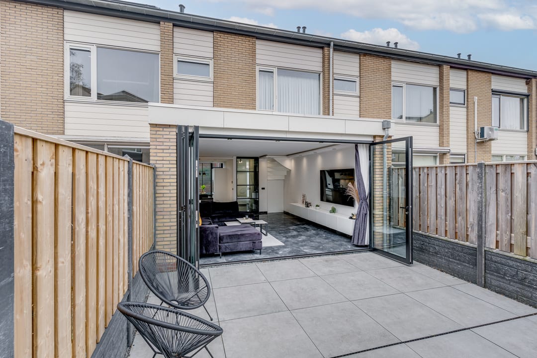 Photo 22 of Bartokstraat 36