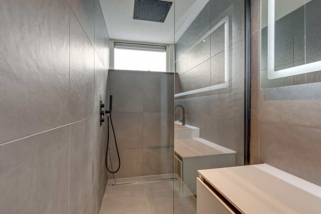 Photo 32 of Bartokstraat 36