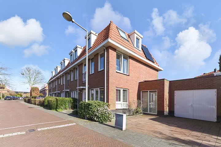 Foto 16 van Zandberglaan 3