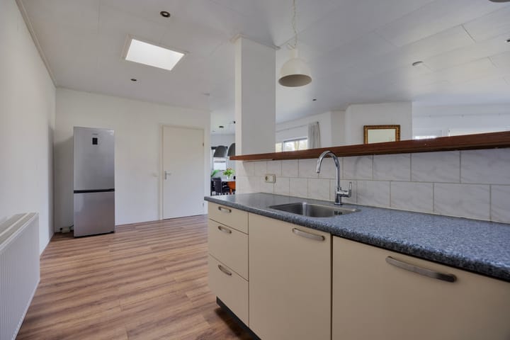 Foto 19 van Ermerzand 34