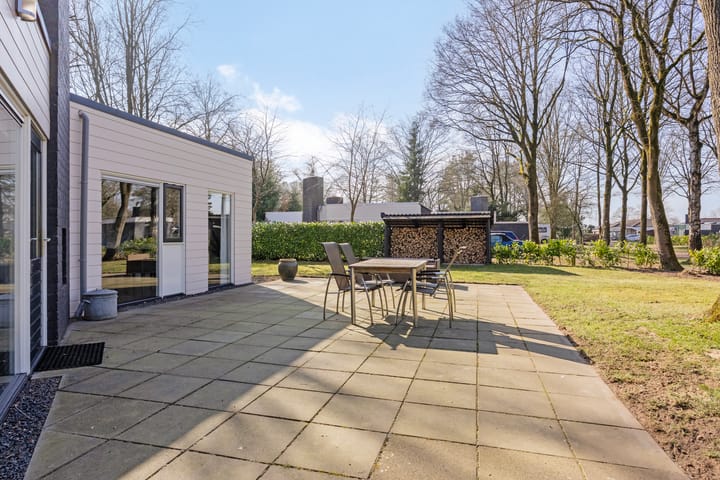 Foto 30 van Ermerzand 34