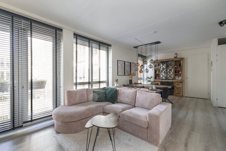 Foto 21 van Duiker 93